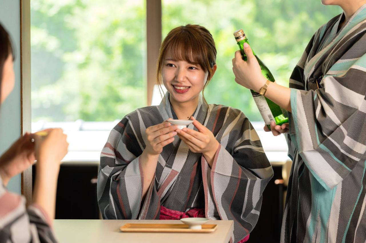 Yamanakaonsen Ohanami Kyubei Kaga  Eksteriør billede