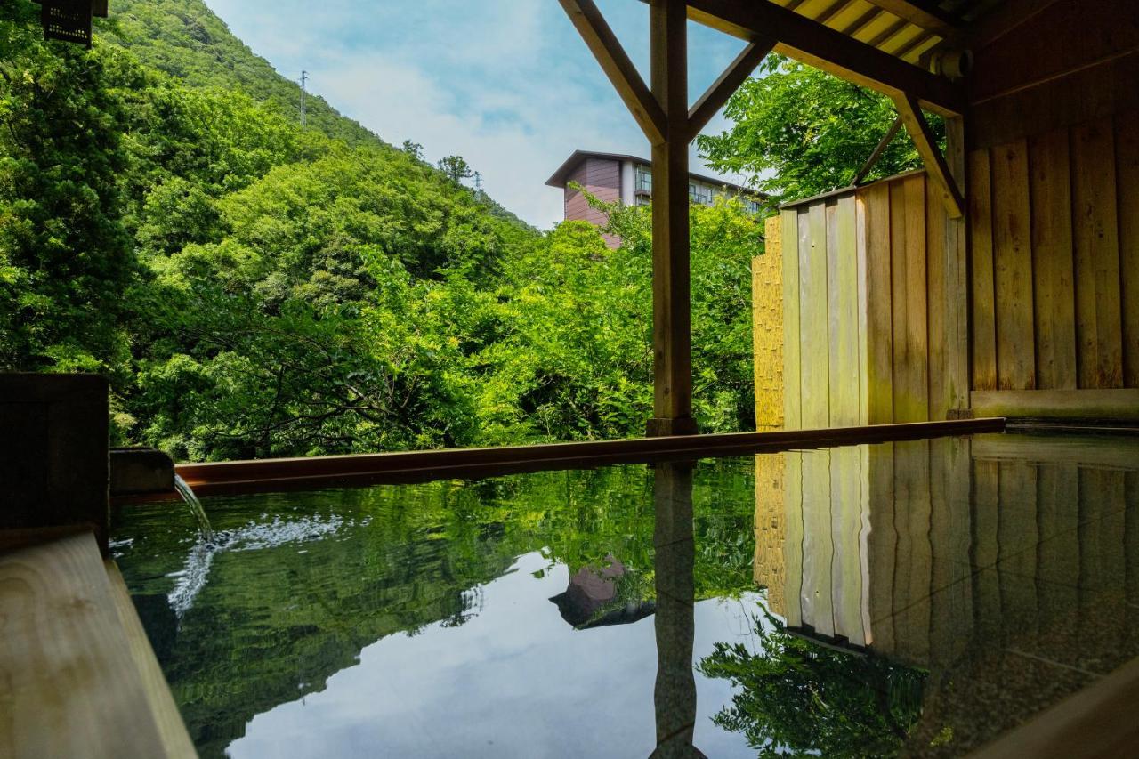 Yamanakaonsen Ohanami Kyubei Kaga  Eksteriør billede
