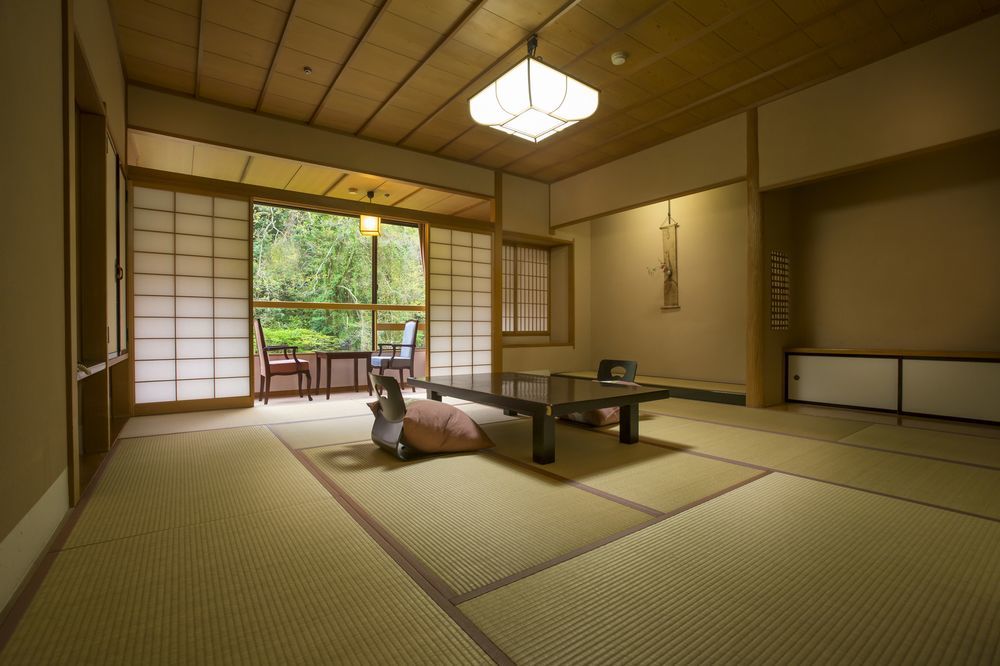 Yamanakaonsen Ohanami Kyubei Kaga  Eksteriør billede