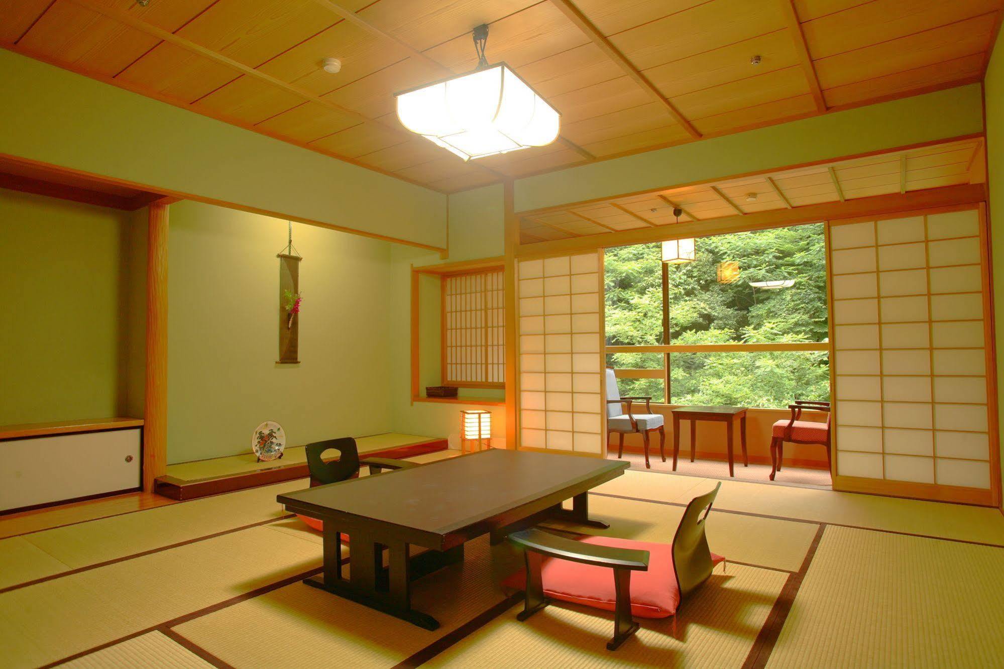 Yamanakaonsen Ohanami Kyubei Kaga  Eksteriør billede