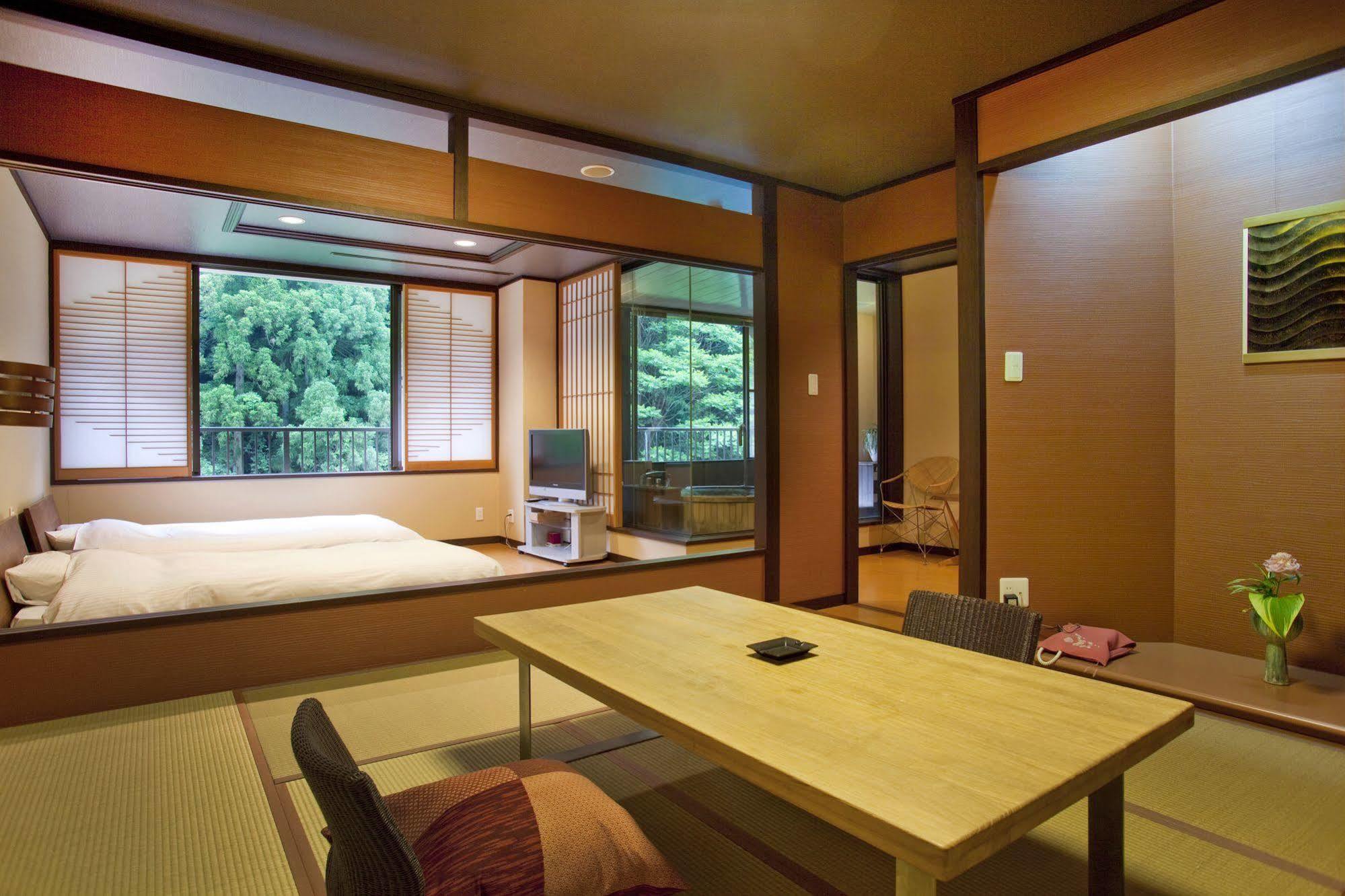Yamanakaonsen Ohanami Kyubei Kaga  Eksteriør billede